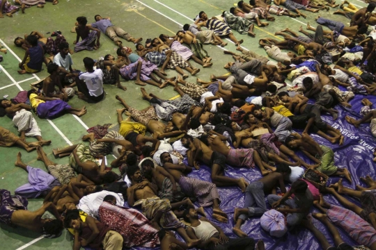 Kondisi miris ratusan imigran Rohingya ngungsi di GOR Lhoksukon Aceh