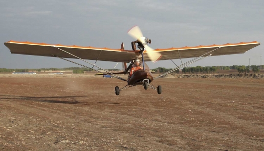 Hebat, pria di China sukses ciptakan pesawat sendiri