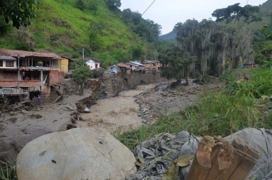 Longsor lumpur terjang Kolombia, 48 orang tewas