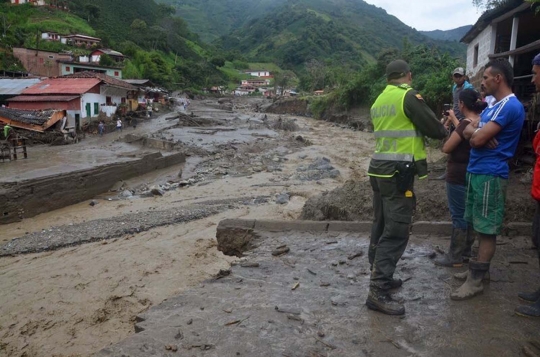 Longsor lumpur terjang Kolombia, 48 orang tewas