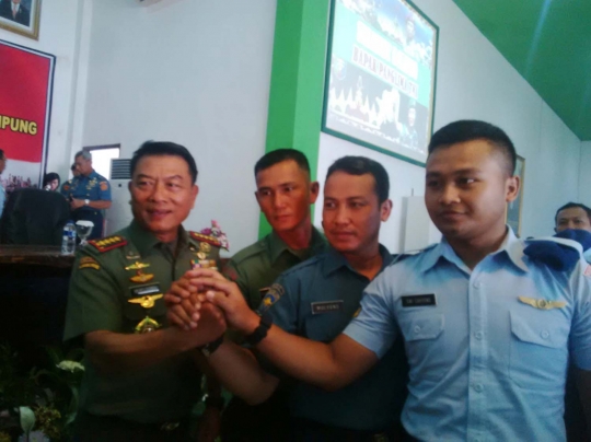 Ini jam tangan yang diberikan Panglima pada 55.000 prajurit TNI