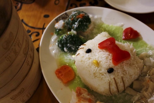 Ini restoran Hong Kong yang sajikan makanan 'Hello Kitty' super imut