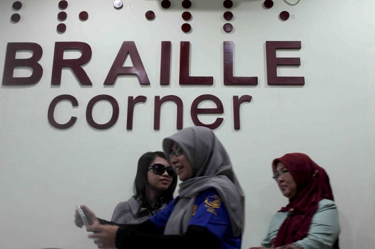 Braille Corner dibuka, para penyandang disabilitas semangat belajar