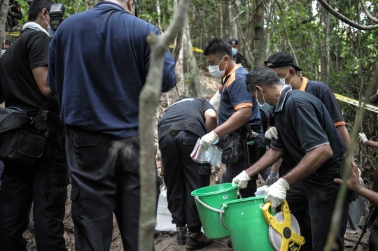 Penemuan lokasi kuburan massal diduga etnis Rohingya di Negeri Jiran