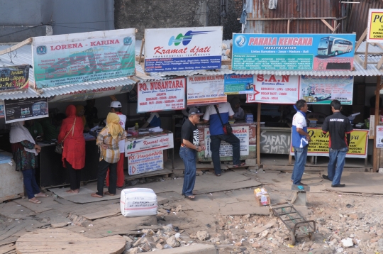 Ini Terminal Rawamangun yang tak bisa dimasuki bus & tanpa loket