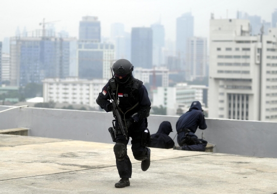 Aksi pasukan elite TNI lumpuhkan teroris di Gedung Kekayaan Negara