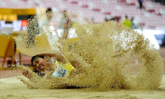 Gaya mendarat atlet cantik lompat jauh di SEA Games