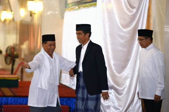 Presiden Jokowi tarawih pertama di Masjid Istiqlal