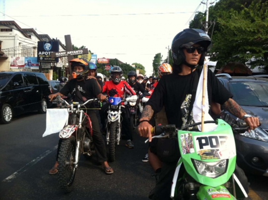 Kisah biker asal Sleman kenakan baju balap saat dimakamkan