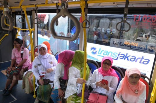 Ini 20 bus Transjakarta baru merek Scania siap layani warga DKI