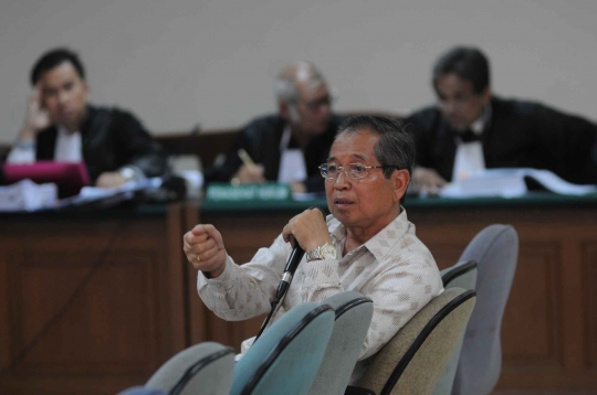 Penyuap eks Dirut Pengolahan Pertamina jalani sidang kasus Innospec