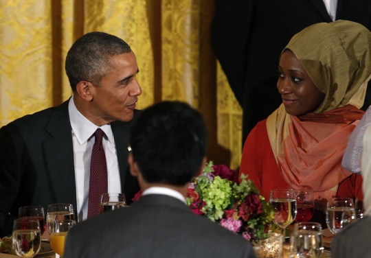 Keakraban Obama buka puasa bersama muslim AS di Gedung Putih