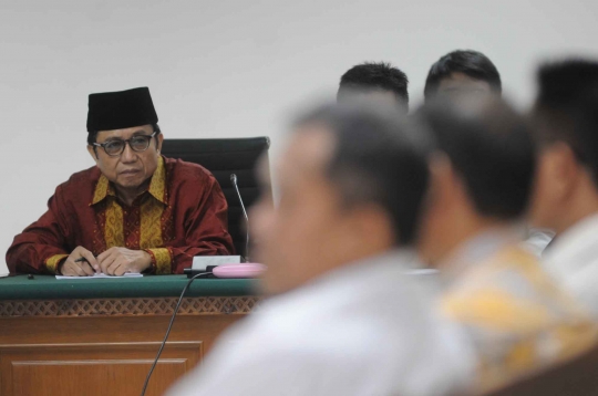 Kesaksian pejabat ESDM di sidang korupsi Waryono Karno