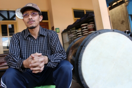 Mengintip pembuatan beduk seharga Rp 20 juta di Malang