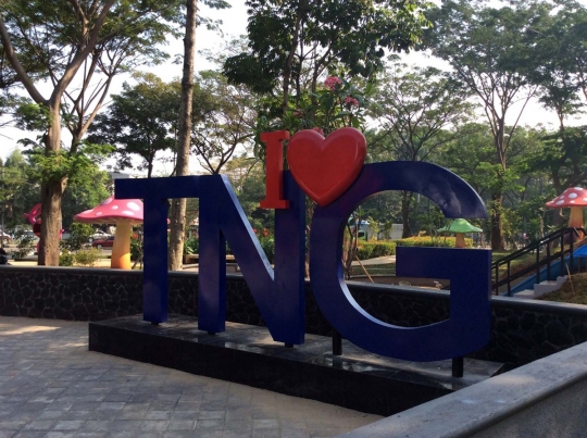 Bersantai dan berekspresi di Taman Potret Tangerang