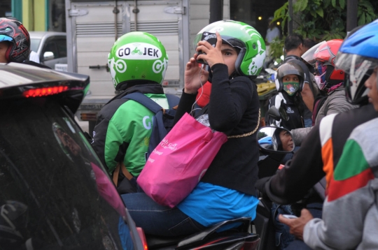 Menembus kemacetan Jakarta dengan layanan Gojek