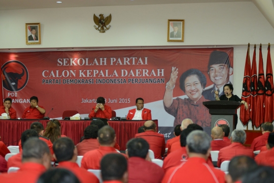 Megawati buka sekolah partai untuk calon kepala daerah PDIP