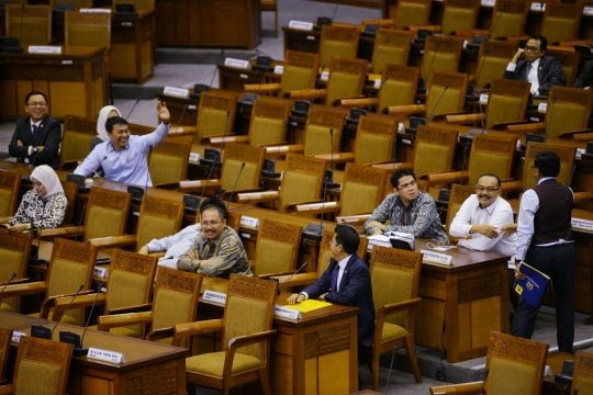 Suasana rapat paripurna bahas dana aspirasi DPR