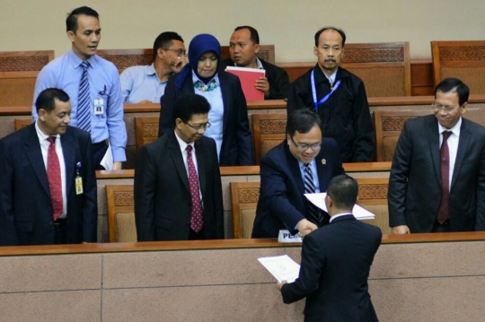 Suasana rapat paripurna bahas dana aspirasi DPR