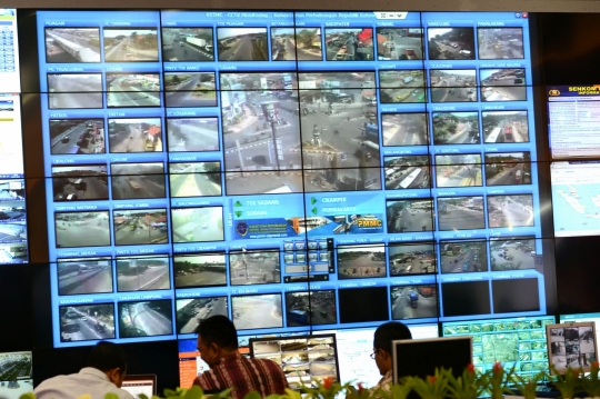 Sukseskan mudik Lebaran 2015, Menhub pantau jalanan lewat CCTV