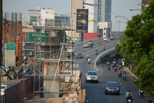 Menengok perkembangan jalan layang khusus busway di Tendean