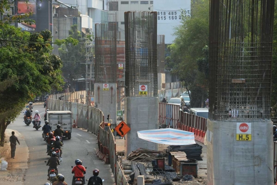 Menengok perkembangan jalan layang khusus busway di Tendean