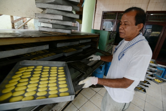 Jelang Lebaran, produksi kue kering kebanjiran pesanan