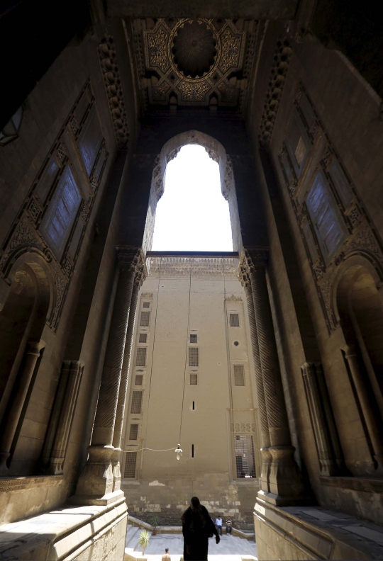 Menjelajahi kemegahan masjid kembar di Mesir