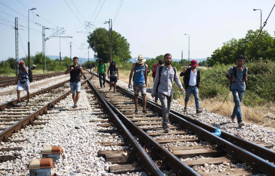 Kisah imigran Eropa susuri jalur kereta menuju wilayah perbatasan