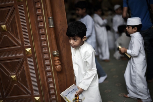 Keceriaan bocah di Bahrain belajar baca Alquran