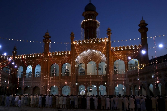 Semarak masjid-masjid agung di dunia ramaikan Ramadan