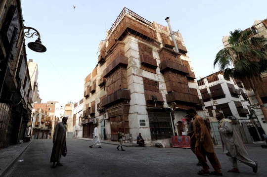 Jalan-jalan melihat hunian kuno di sudut kota Jeddah