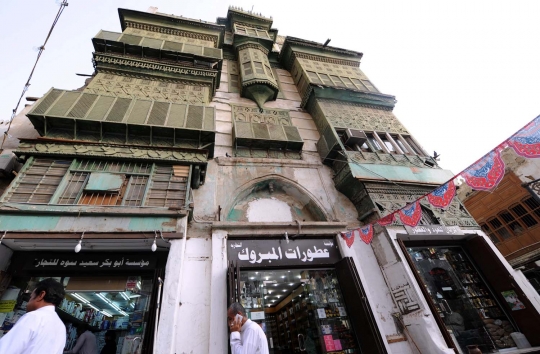Jalan-jalan melihat hunian kuno di sudut kota Jeddah