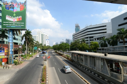 Libur Lebaran, jalan langganan macet di Jakarta kini lengang