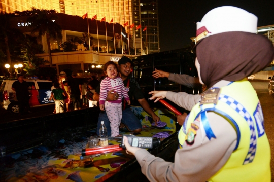 Berbagai pelanggaran lalu-lintas hiasi malam takbiran di Bundaran HI