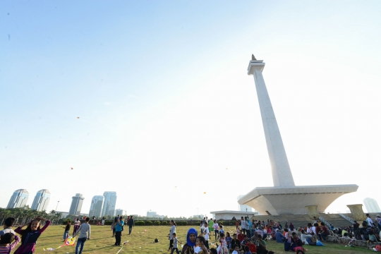 Libur Lebaran, Monas diserbu pengunjung