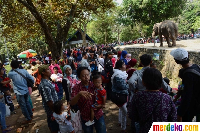 Foto : Keramaian warga Ibu Kota habiskan sisa liburan di 