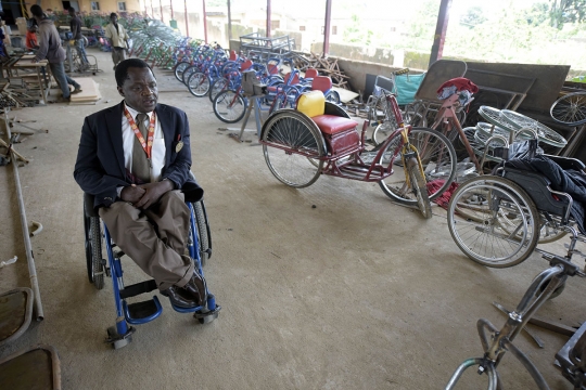 Potret penderita polio di Nigeria yang sukses jadi pengusaha