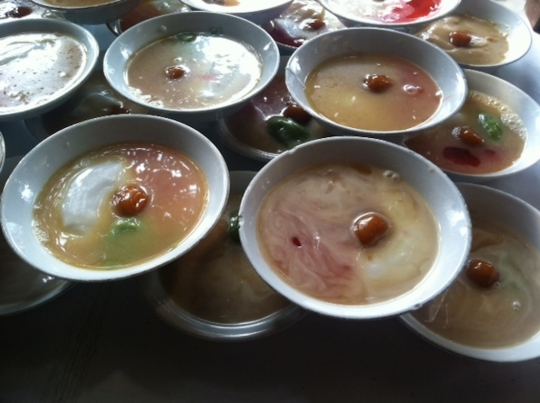 Ini hidangan nikmat tradisional saat open house di Kesultanan Yogya