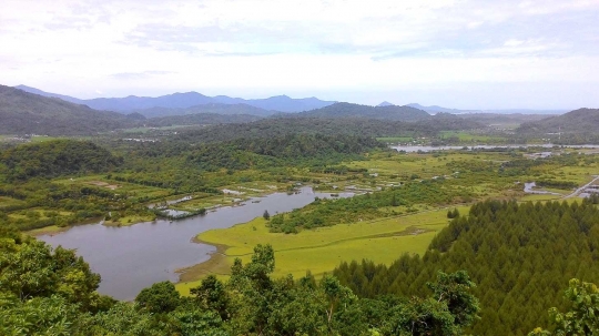 Menikmati sejuknya pemandangan alam Aceh dari Puncak Geureute