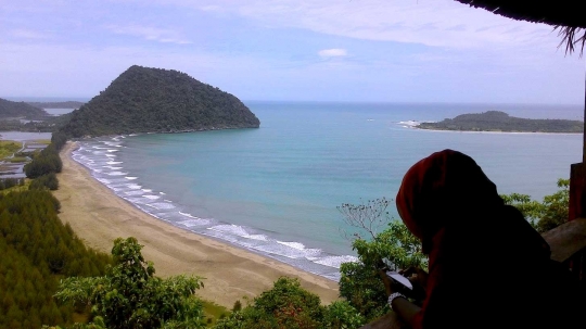 Menikmati sejuknya pemandangan alam Aceh dari Puncak Geureute