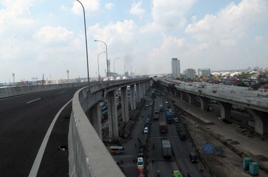 Proyek Tol Tanjung Priok ditargetkan selesai akhir 2015