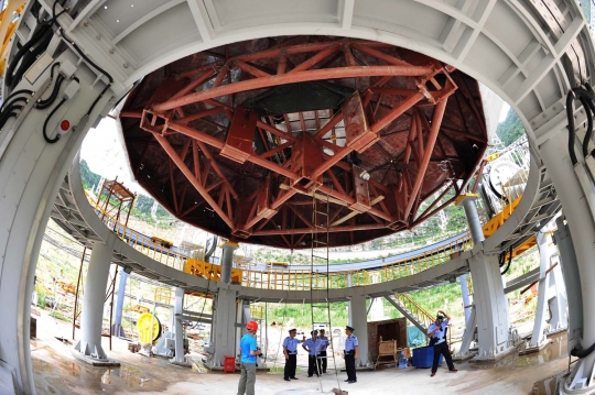 China bangun teleskop radio terbesar sejagat demi amati luar angkasa