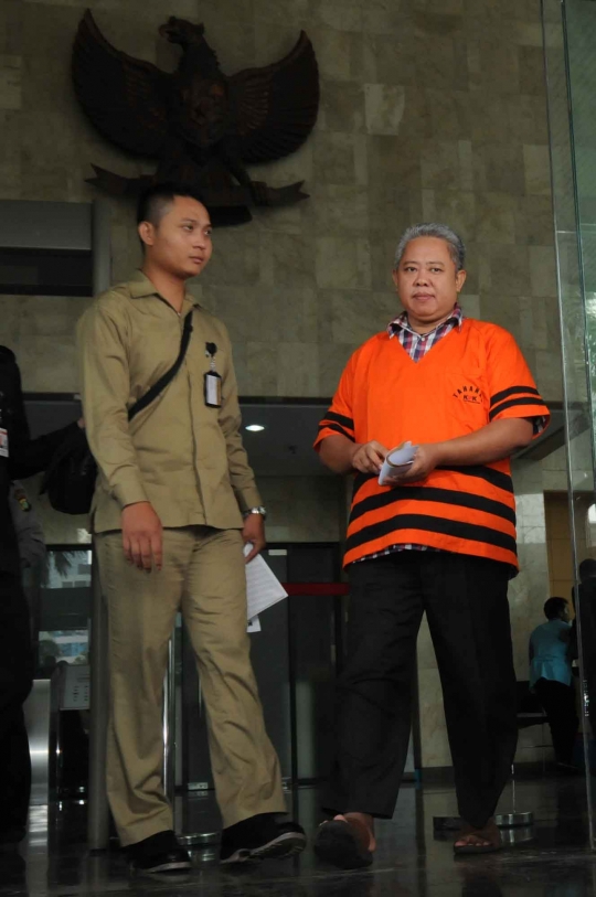 Usai diperiksa di KPK, tersangka Majelis Hakim PTUN Medan membisu