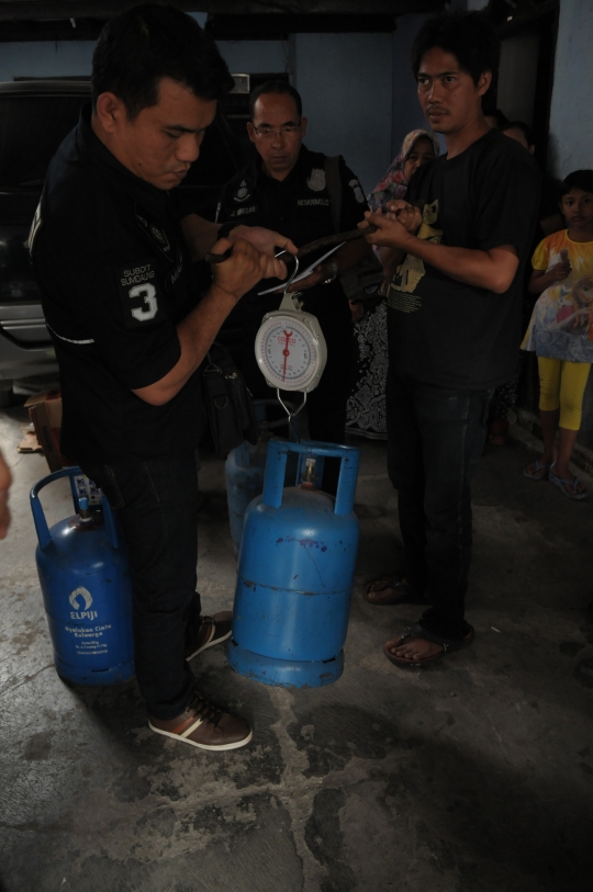 Polisi selidiki temuan dua tabung gas 12 kg yang berisi air