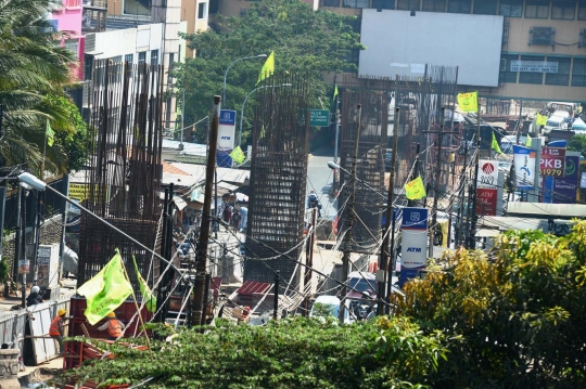 Proyek jalan layang Transjakarta masuki tahap pembuatan rangka pilar