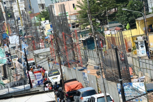 Proyek jalan layang Transjakarta masuki tahap pembuatan rangka pilar