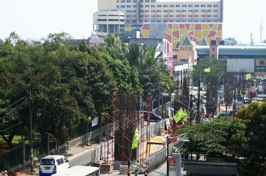 Proyek jalan layang Transjakarta masuki tahap pembuatan rangka pilar