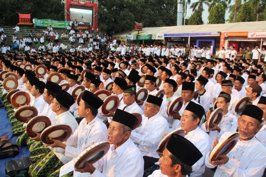 1.926 Penabuh rebana ramaikan Muktamar ke-33 NU