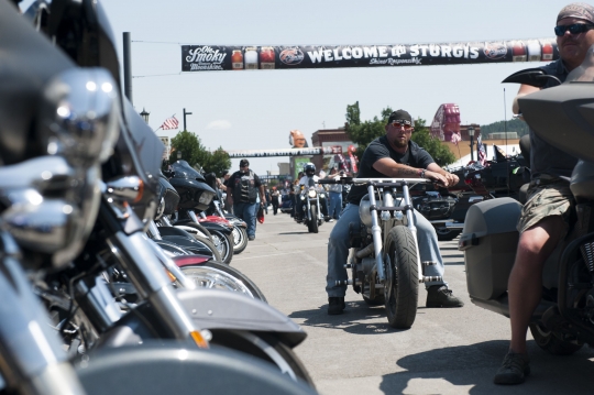 Kemeriahan pesta penggila motor gede di Sturgis Motorcycle Rally